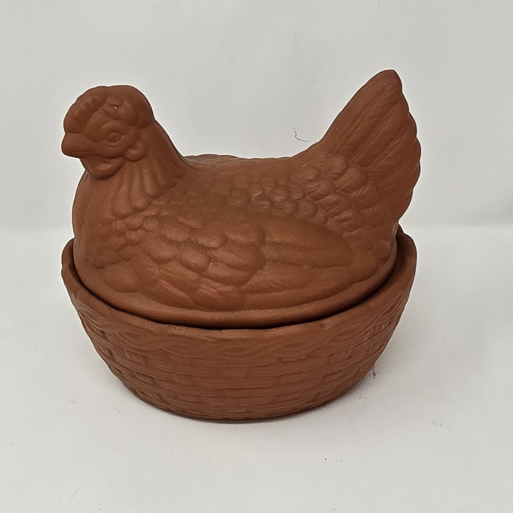 Vtg Terracotta hen on‎ nest basket baker trinket box glazed country cottagecore